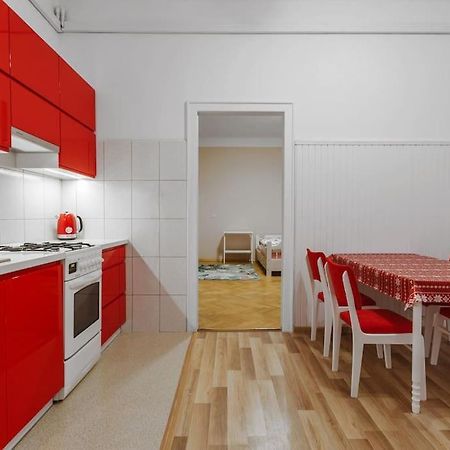 Apartament Astronomiczne Miejsce Przemysl Bagian luar foto