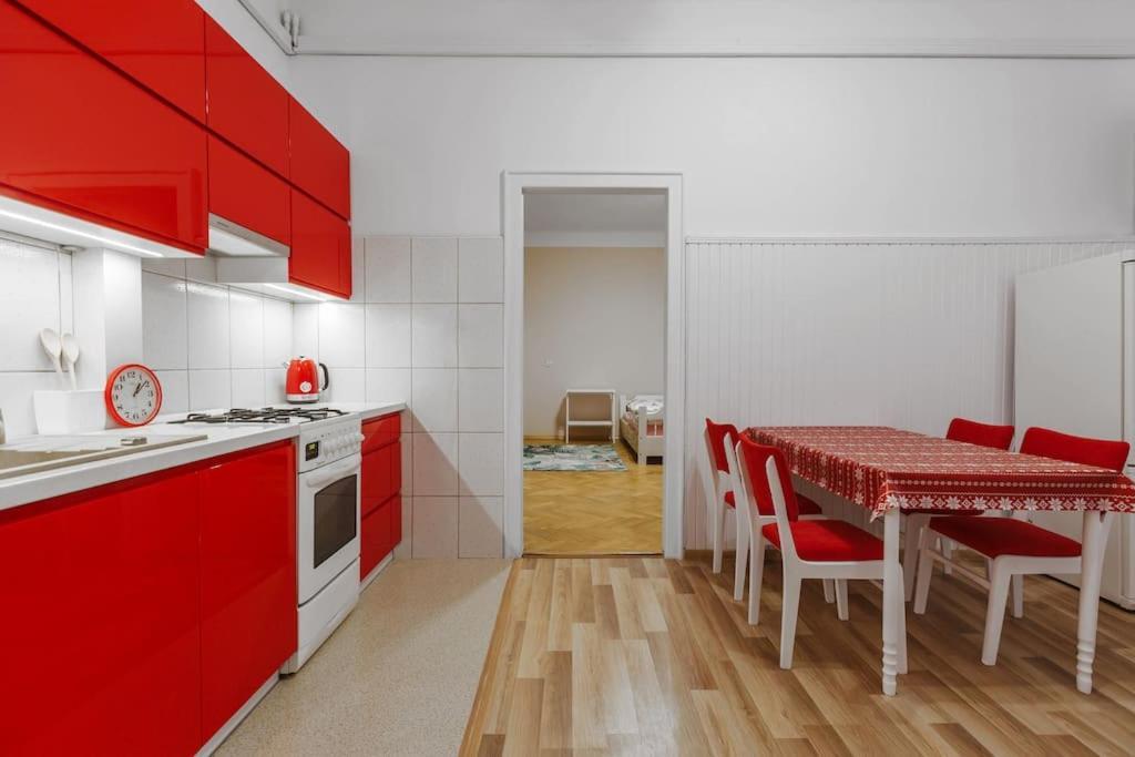 Apartament Astronomiczne Miejsce Przemysl Bagian luar foto